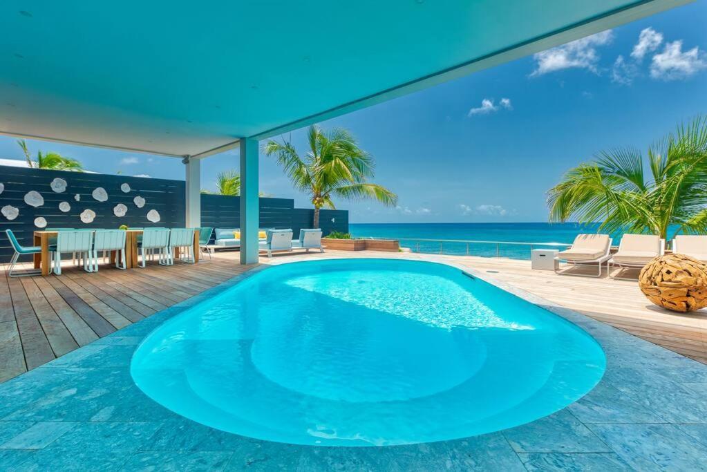 Surfsong Villa- Luxury Water Front Villa For 12 Maho Esterno foto