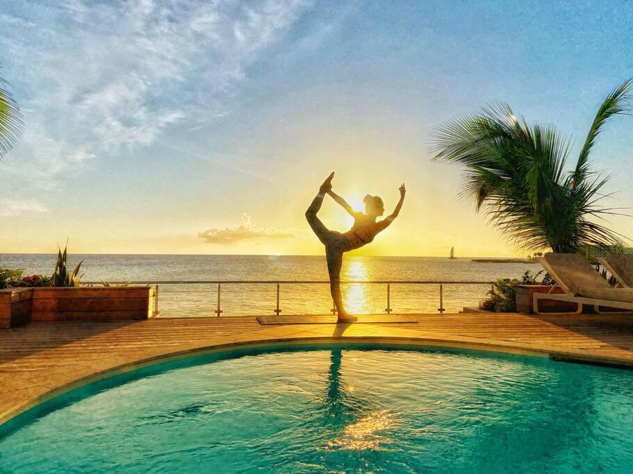 Surfsong Villa- Luxury Water Front Villa For 12 Maho Esterno foto