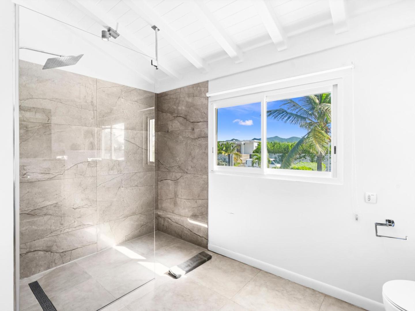 Surfsong Villa- Luxury Water Front Villa For 12 Maho Esterno foto