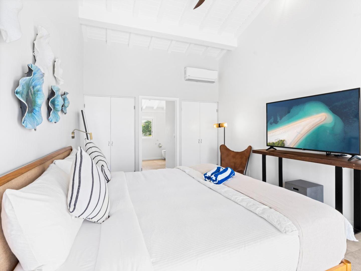 Surfsong Villa- Luxury Water Front Villa For 12 Maho Esterno foto